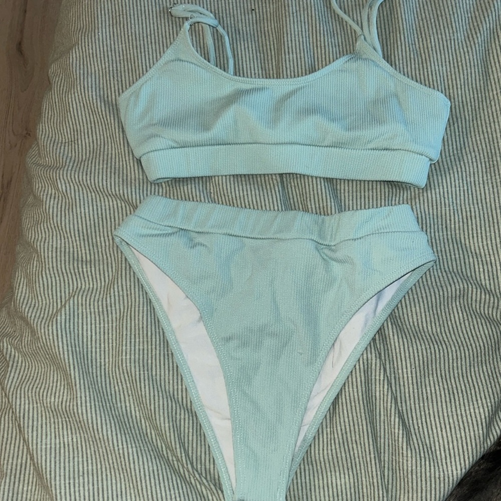 High waisted green bikini